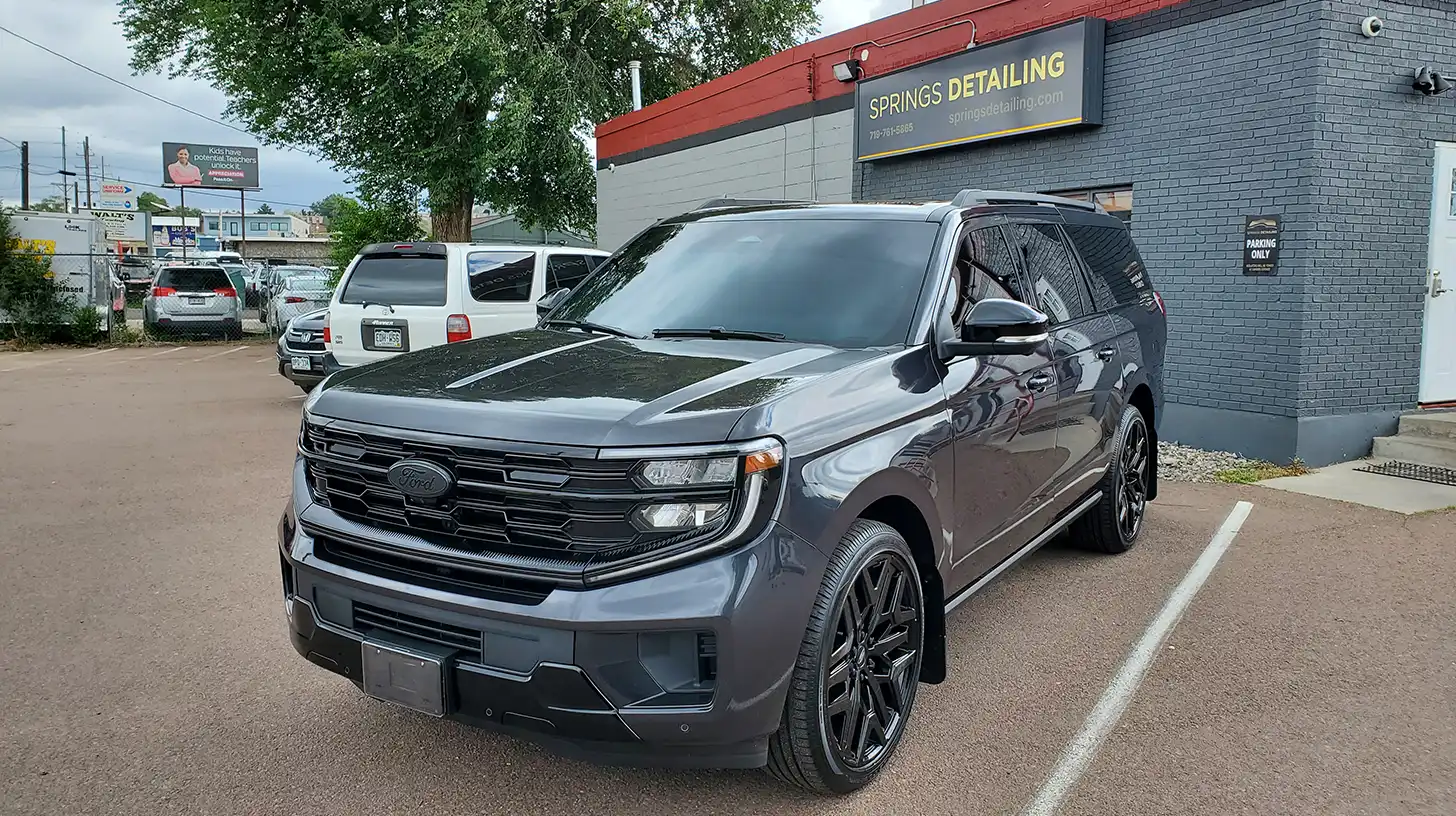 Black Ford SUV - Freshly Detailed